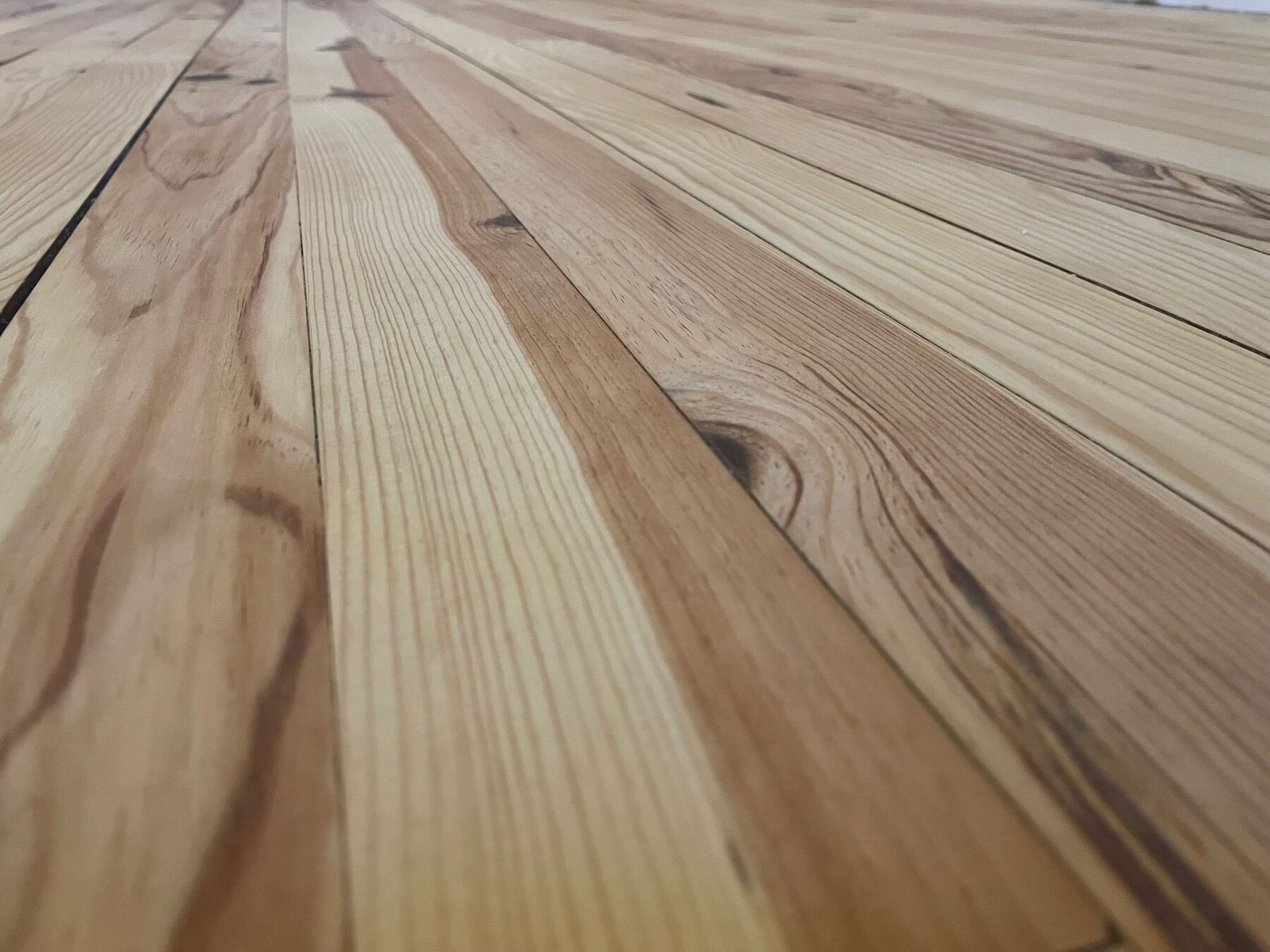 Parquet en bois posé sur mesure