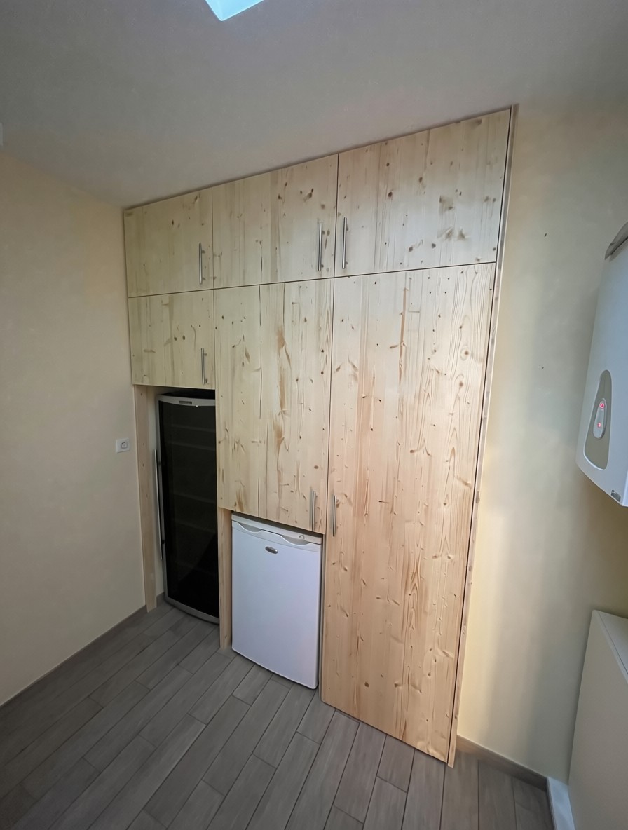 Agencement sur mesure dans un espace contraint